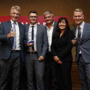 Ian Bonser (Left with 3 Hammers team), Sam Hill, Barry Leach (CEO American Golf), Jo Hawker, Rob Bluck