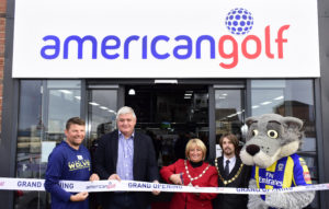LtoR Lee Briers (Warrington Wolves), Barry Leach (CEO AG), cllr Karen Mundry (Deputy Mayor of Warrington), Jason Mundry, Wolfie