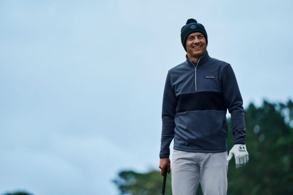 EXTEND YOUR SEASON WITH THE UA COLD WEATHER GOLF KIT