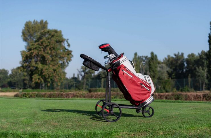 BIG MAX BLADE IP2 NAMED BEST LIGHTWEIGHT PUSH CART