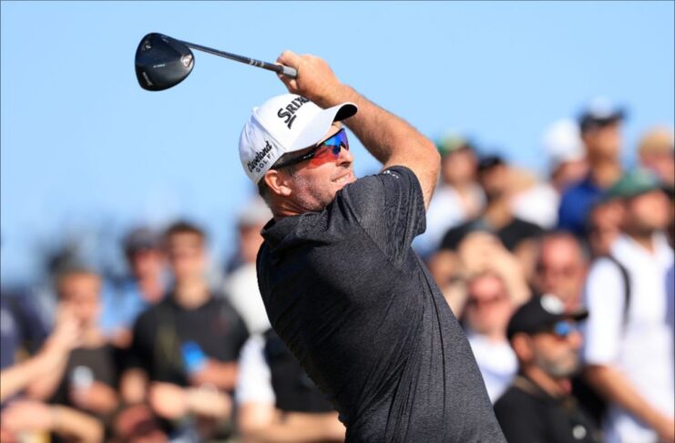 RYAN FOX LANDS OPEN GLORY WITH SRIXON BAG